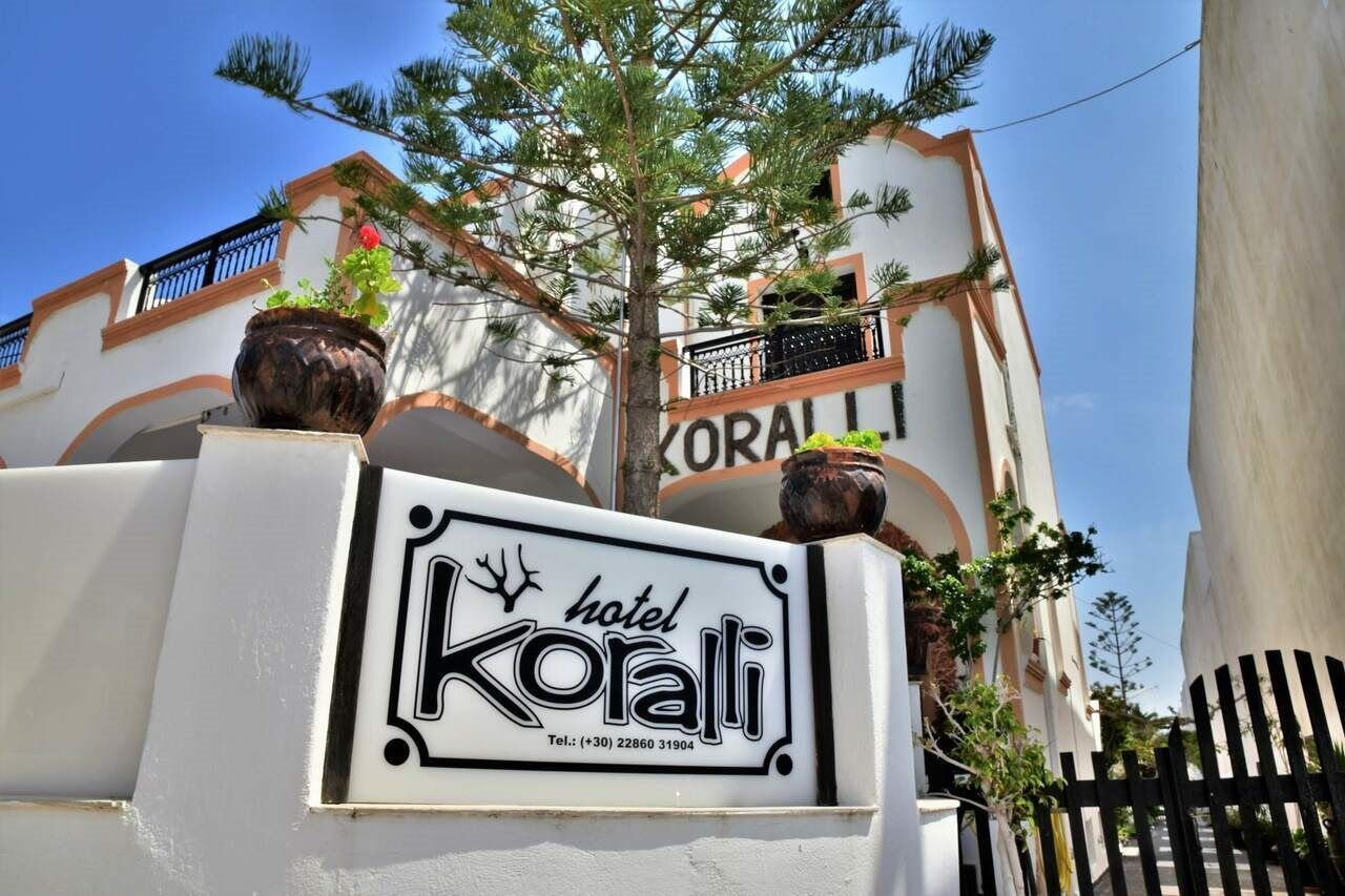 Hotel Koralli Kamári Exterior foto